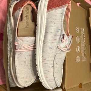 Brand new hey dudes size 10